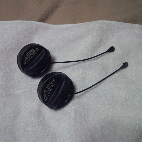 Mopar non locking gas cap - 2,